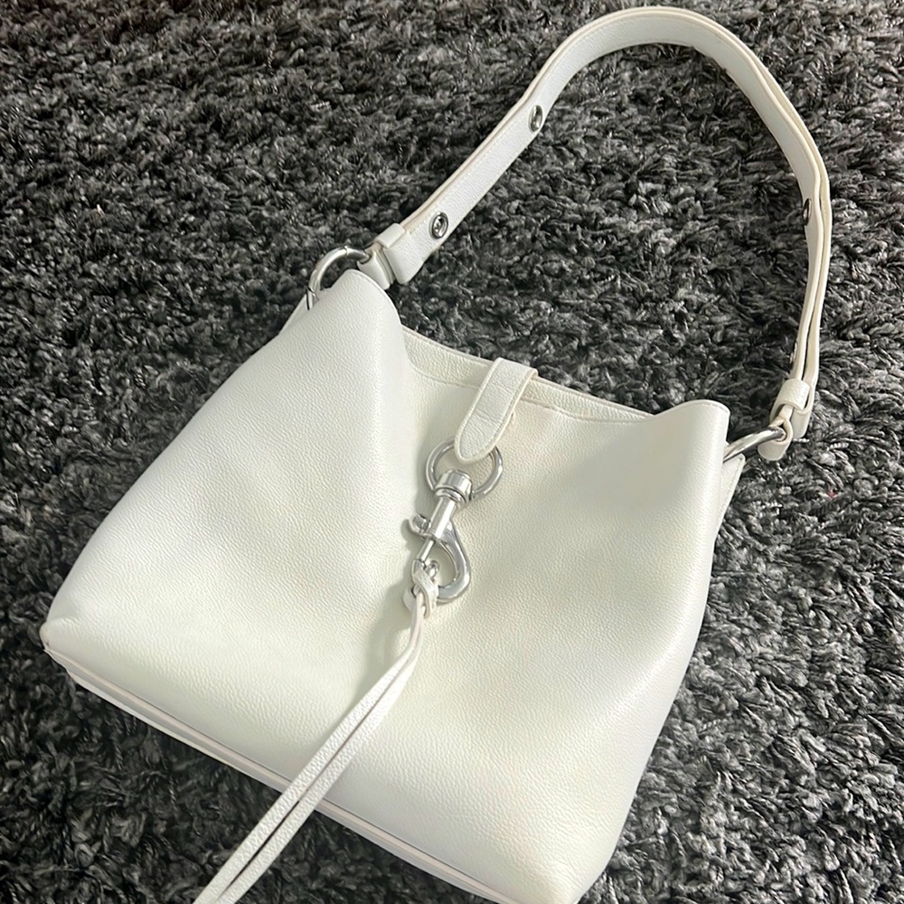 Rebecca Minkoff Small Megan Feed Bag in White - EUC